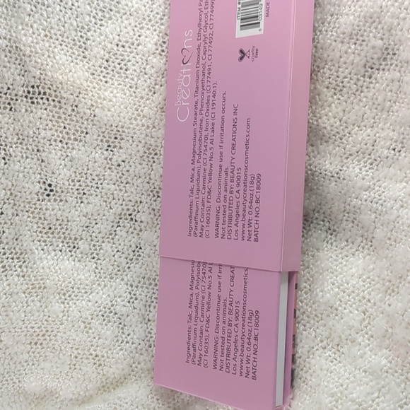 BEAUTY CREATIONS Cali Glow Highlighter Palette, 18g/0.64oz - Picture 11 of 13